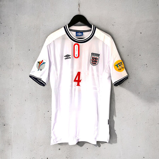 ENGLAND 99/01 x BATTY