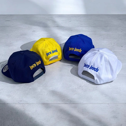 LUFC RETRO CREST FLAT PEAKS